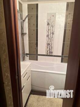 2-к квартира, вторичка, 61м2, 1/6 этаж