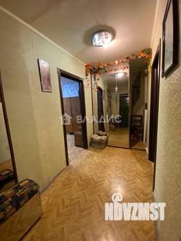 2-к квартира, вторичка, 61м2, 1/10 этаж