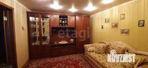 2-к квартира, вторичка, 60м2, 1/1 этаж