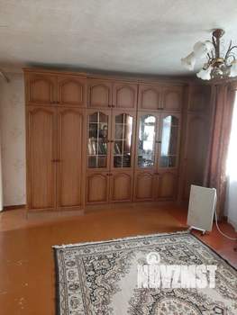 3-к квартира, вторичка, 52м2, 1/1 этаж