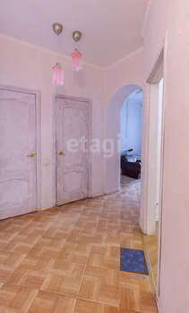 2-к квартира, вторичка, 59м2, 1/7 этаж