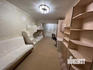 3-к квартира, вторичка, 77м2, 1/9 этаж