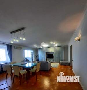 3-к квартира, вторичка, 138м2, 9/10 этаж