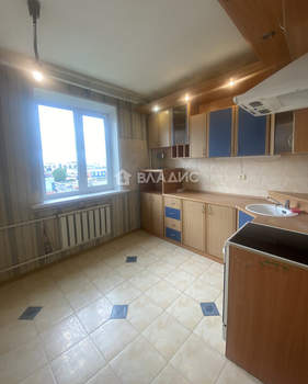 3-к квартира, вторичка, 72м2, 6/9 этаж