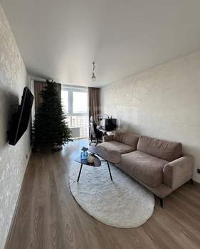 2-к квартира, вторичка, 61м2, 11/18 этаж