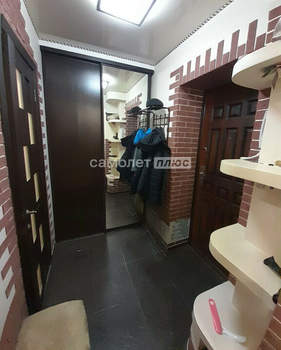 1-к квартира, вторичка, 52м2, 1/5 этаж