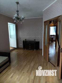 2-к квартира, вторичка, 58м2, 1/9 этаж