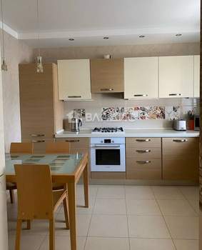 3-к квартира, вторичка, 100м2, 6/7 этаж