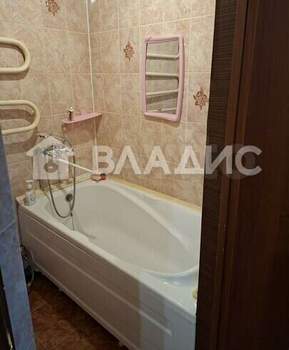 2-к квартира, вторичка, 40м2, 5/5 этаж