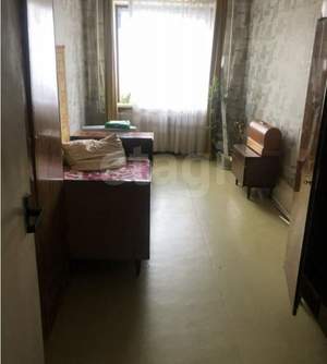 4-к квартира, вторичка, 74м2, 9/9 этаж