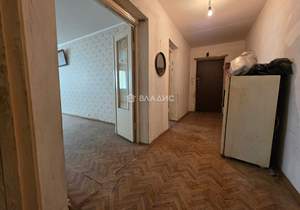 2-к квартира, вторичка, 66м2, 1/9 этаж