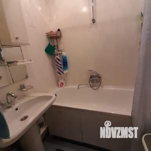 3-к квартира, вторичка, 60м2, 6/9 этаж