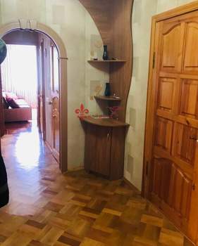 3-к квартира, вторичка, 70м2, 4/9 этаж