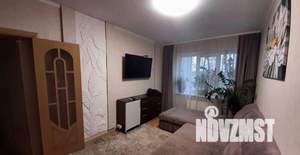 3-к квартира, вторичка, 58м2, 1/9 этаж