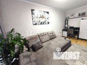 3-к квартира, вторичка, 58м2, 1/9 этаж