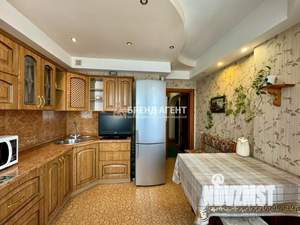 2-к квартира, вторичка, 60м2, 9/9 этаж