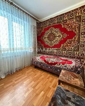 3-к квартира, вторичка, 60м2, 6/9 этаж