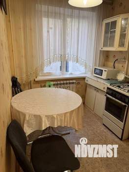 3-к квартира, вторичка, 62м2, 1/5 этаж