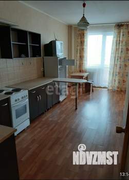 Студия квартира, вторичка, 64м2, 4/15 этаж