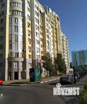 3-к квартира, вторичка, 100м2, 2/10 этаж