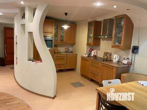4-к квартира, вторичка, 90м2, 7/9 этаж