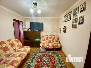 2-к квартира, вторичка, 60м2, 1/1 этаж