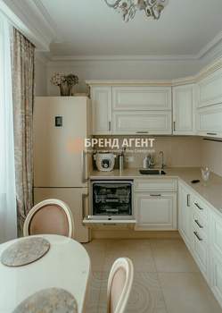 3-к квартира, вторичка, 90м2, 8/11 этаж