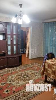 2-к квартира, вторичка, 42м2, 4/4 этаж