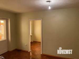 2-к квартира, вторичка, 42м2, 4/4 этаж