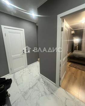 1-к квартира, вторичка, 38м2, 10/18 этаж