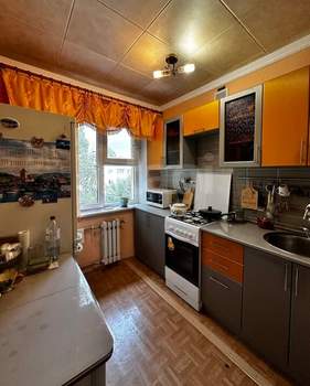 3-к квартира, вторичка, 61м2, 5/5 этаж