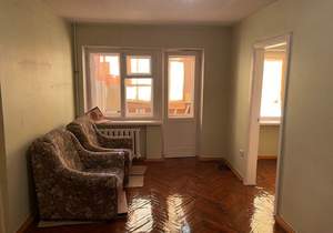 2-к квартира, вторичка, 42м2, 4/4 этаж