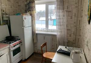 2-к квартира, вторичка, 43м2, 1/3 этаж