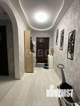 2-к квартира, вторичка, 62м2, 1/10 этаж