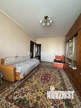 2-к квартира, вторичка, 46м2, 3/5 этаж
