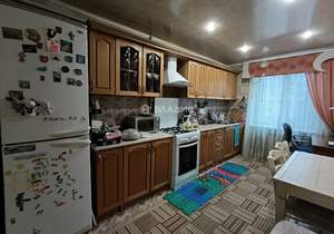 3-к квартира, вторичка, 100м2, 3/6 этаж