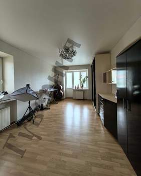 3-к квартира, вторичка, 100м2, 5/14 этаж