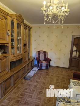 3-к квартира, вторичка, 61м2, 1/9 этаж