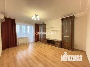 3-к квартира, вторичка, 76м2, 8/10 этаж