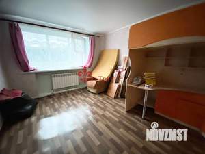 3-к квартира, вторичка, 54м2, 1/2 этаж