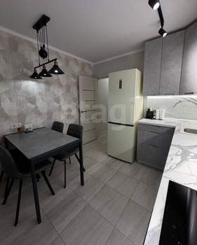 1-к квартира, вторичка, 37м2, 10/12 этаж