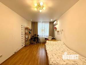 2-к квартира, вторичка, 63м2, 13/16 этаж