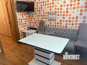2-к квартира, вторичка, 62м2, 1/10 этаж