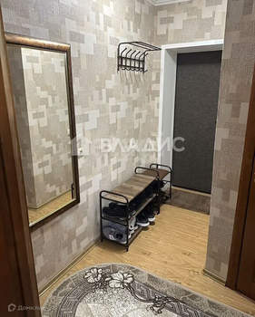 2-к квартира, вторичка, 43м2, 1/5 этаж