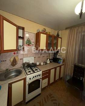 3-к квартира, вторичка, 71м2, 8/10 этаж