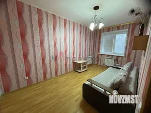 2-к квартира, вторичка, 58м2, 1/9 этаж