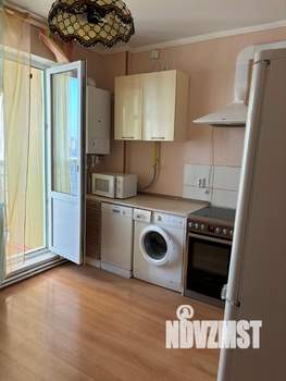 1-к квартира, вторичка, 38м2, 10/16 этаж