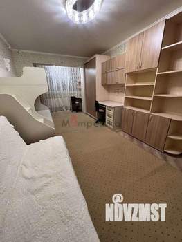 3-к квартира, вторичка, 78м2, 1/10 этаж