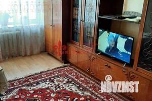 2-к квартира, вторичка, 43м2, 1/4 этаж