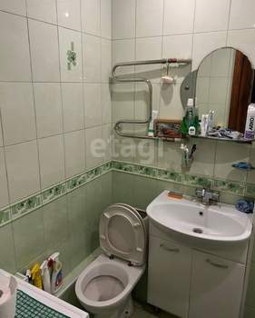 4-к квартира, вторичка, 61м2, 5/5 этаж